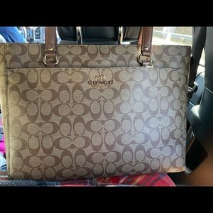 Coach Addison Tote Used for one month only